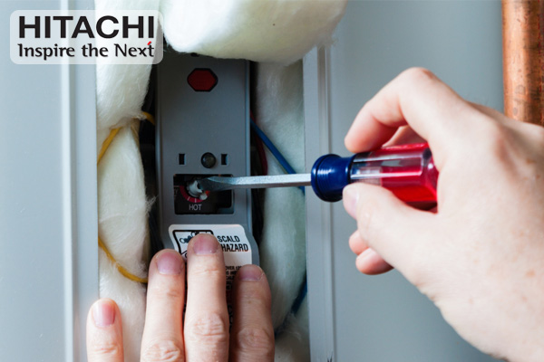 khi nào cần sửa máy nước nóng Hitachi